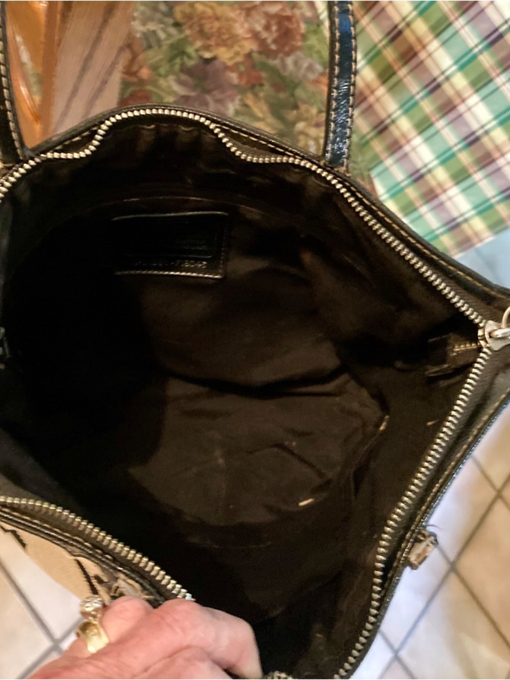 Coach Black and Khaki Signature Canvas Bag - Picture 3 of 4